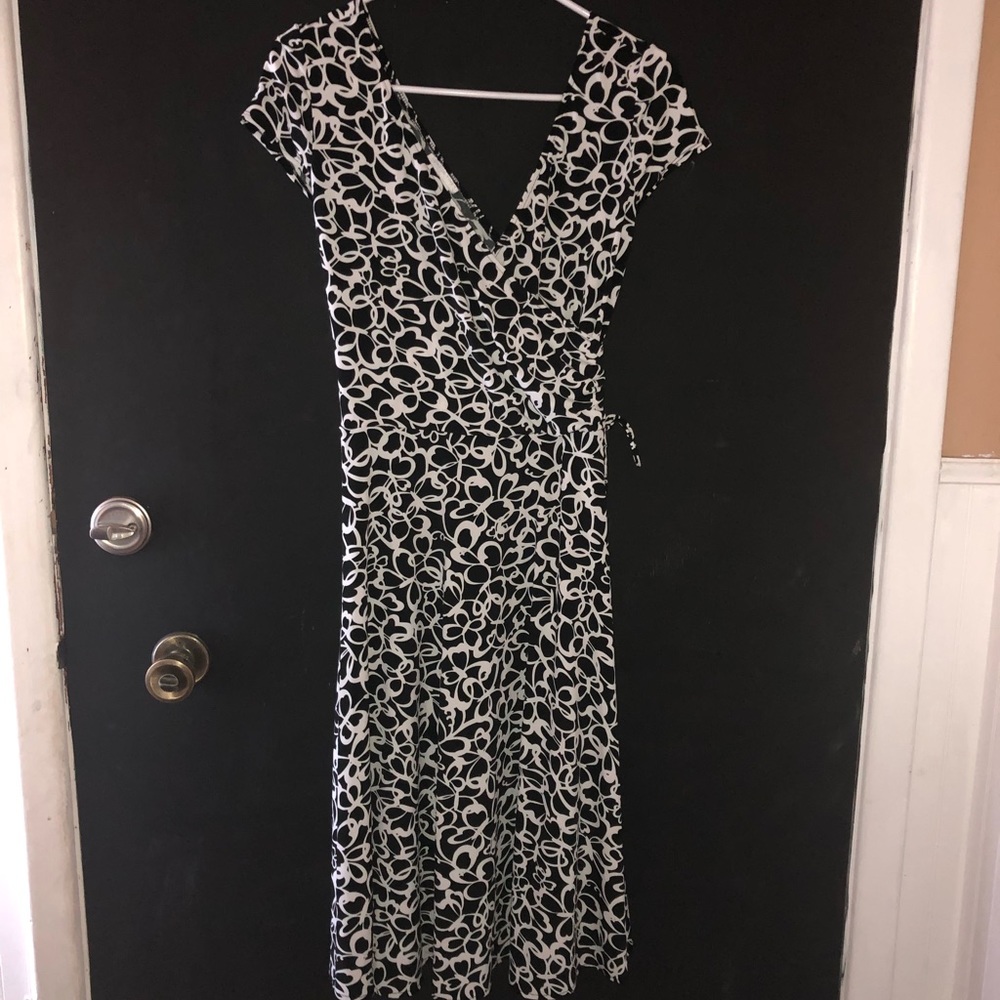 London Times Dress - Size 10